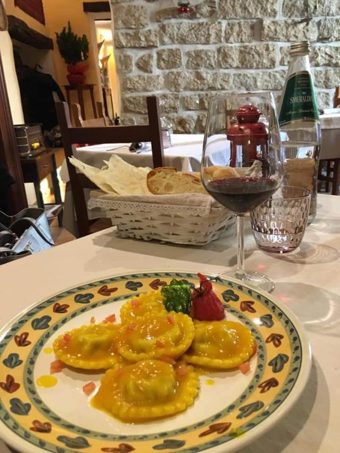 Al Vecchio Corso B&B 滕皮奥保萨尼亚 外观 照片